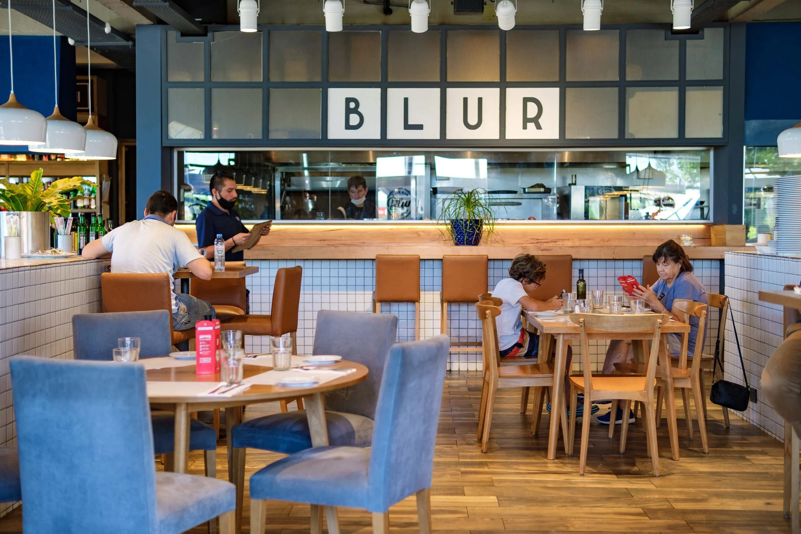 Blur Cocina Bar